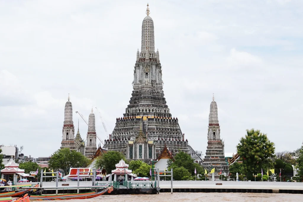 พระปรางค์วัดอรุณราชวราราม